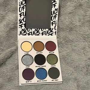 BH Cosmetics Eyeshadow Palette